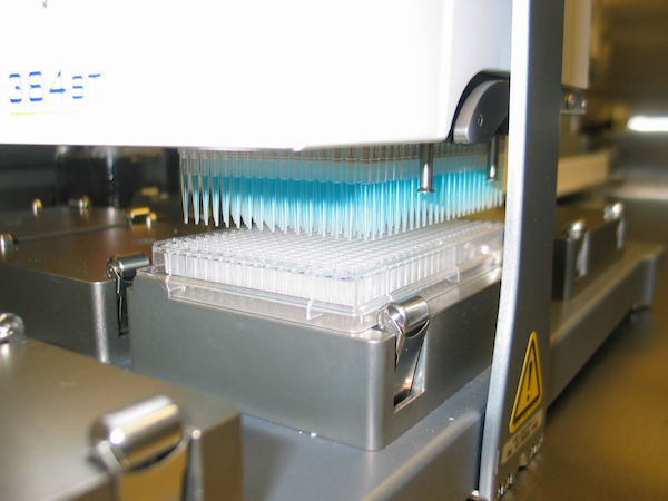Agilent Bravo automated pipettor